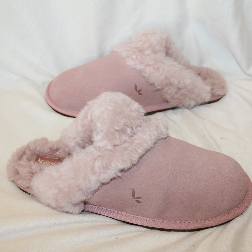 NIB UGG KOOLABURRA WOMEN'S SUEDE SLIP ON SLIPPERS PINK‎